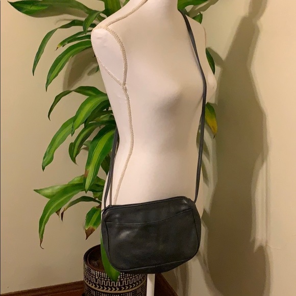 Leather crossbody bag - Picture 1 of 4